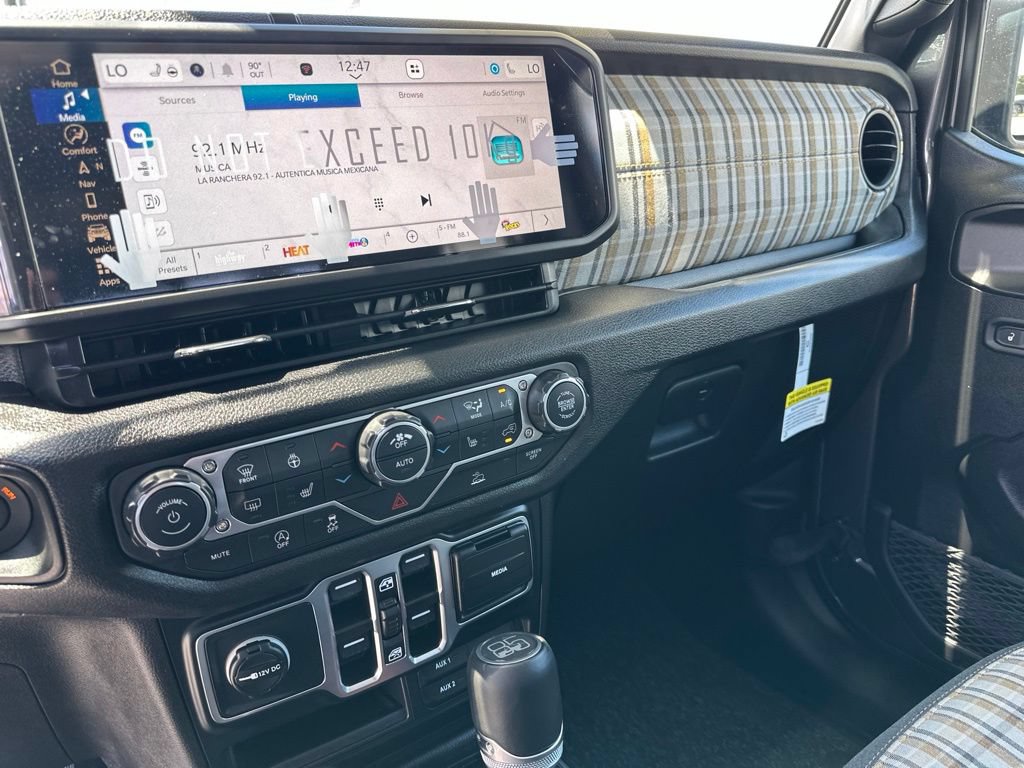 New 2026 Jeep Gladiator Mojave AWD/4WD image 12