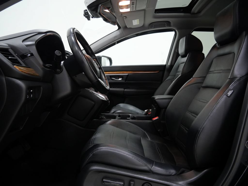 Used 2018 Honda CR-V Touring image 13