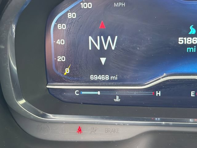 Certified 2024 Chevrolet Tahoe Premier AWD/4WD image 16
