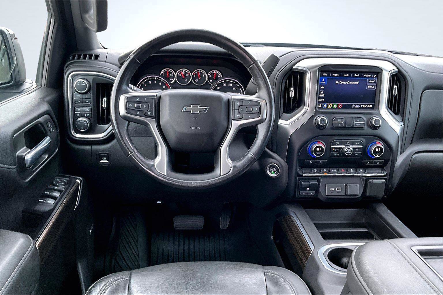 Used 2020 Chevrolet Silverado 1500 LT Trail Boss image 7