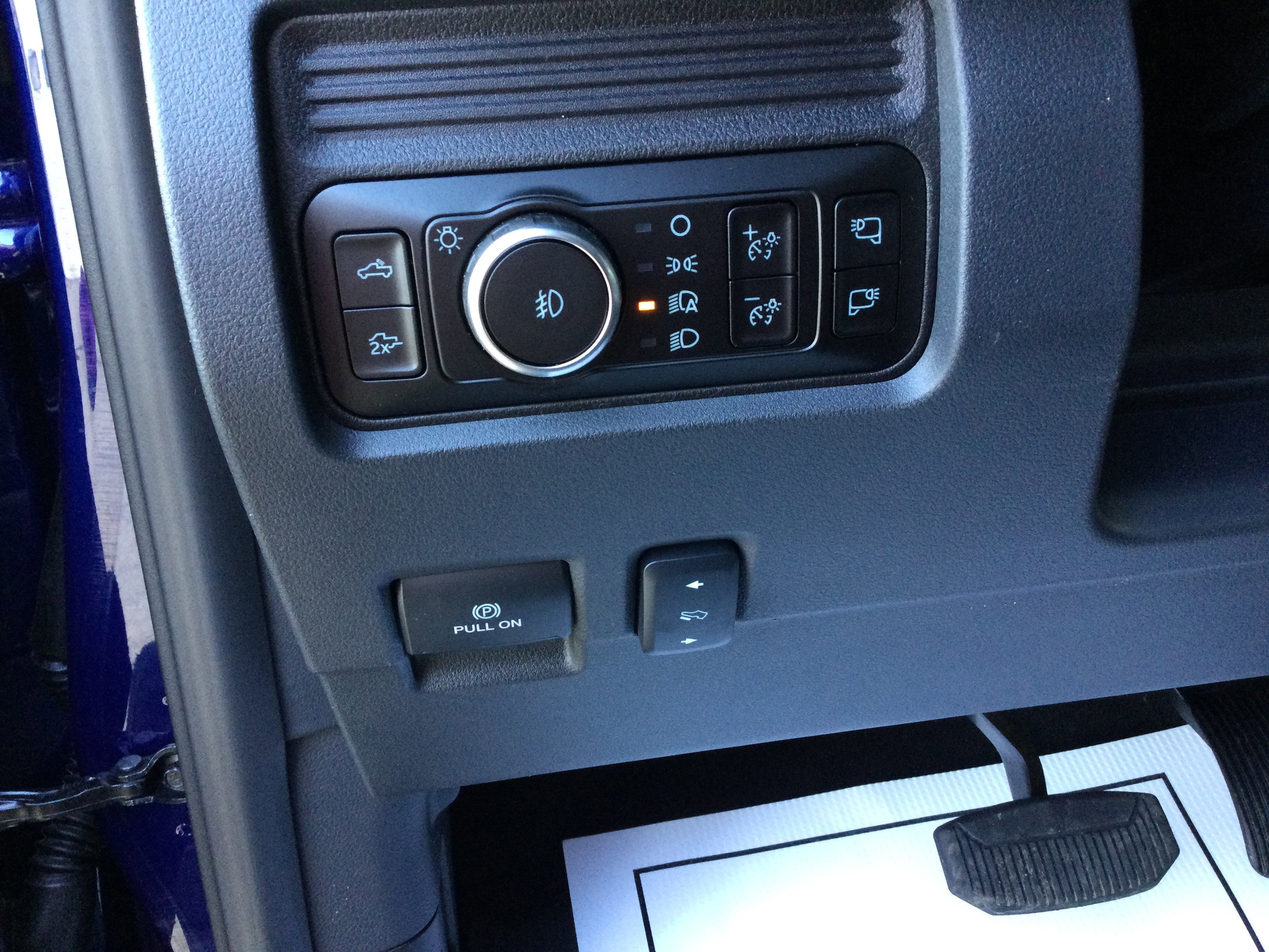 New 2026 Ford F350 Lariat w/ Lariat Ultimate Package image 12