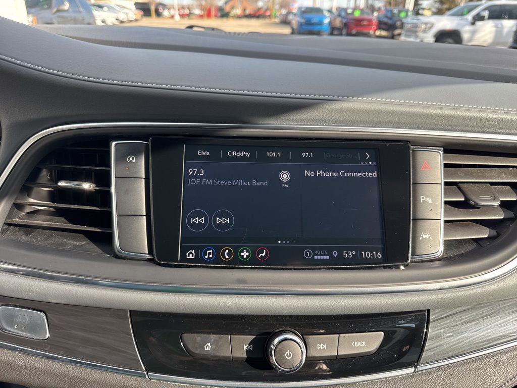 Certified 2023 Buick Enclave Essence image 24