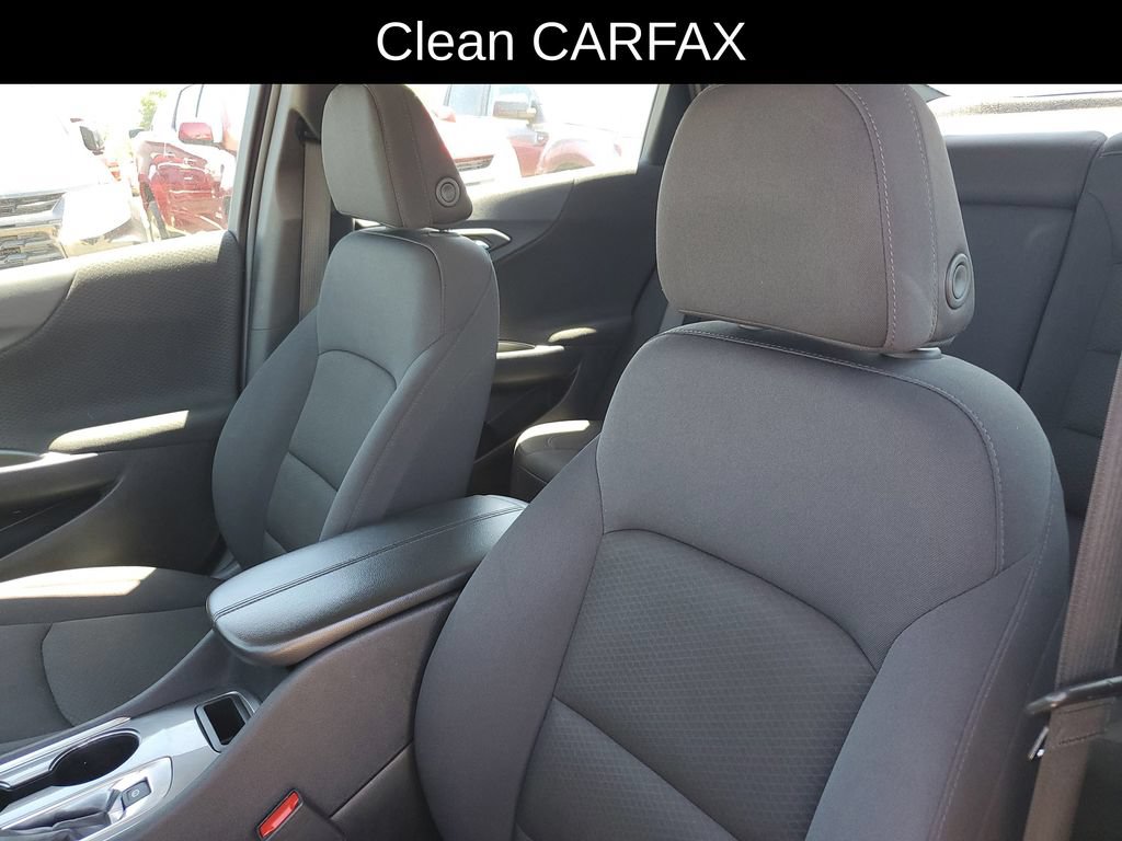 Used 2025 Chevrolet Malibu LT FWD image 5