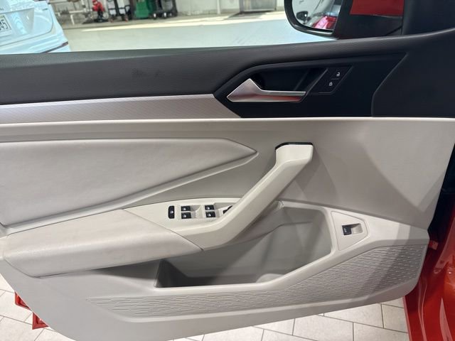 Certified 2019 Volkswagen Jetta S w/ Driver Assistance Package image 10