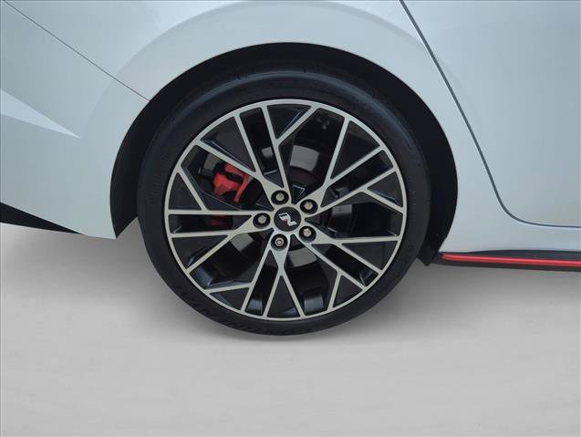 Used 2022 Hyundai Elantra N FWD image 29