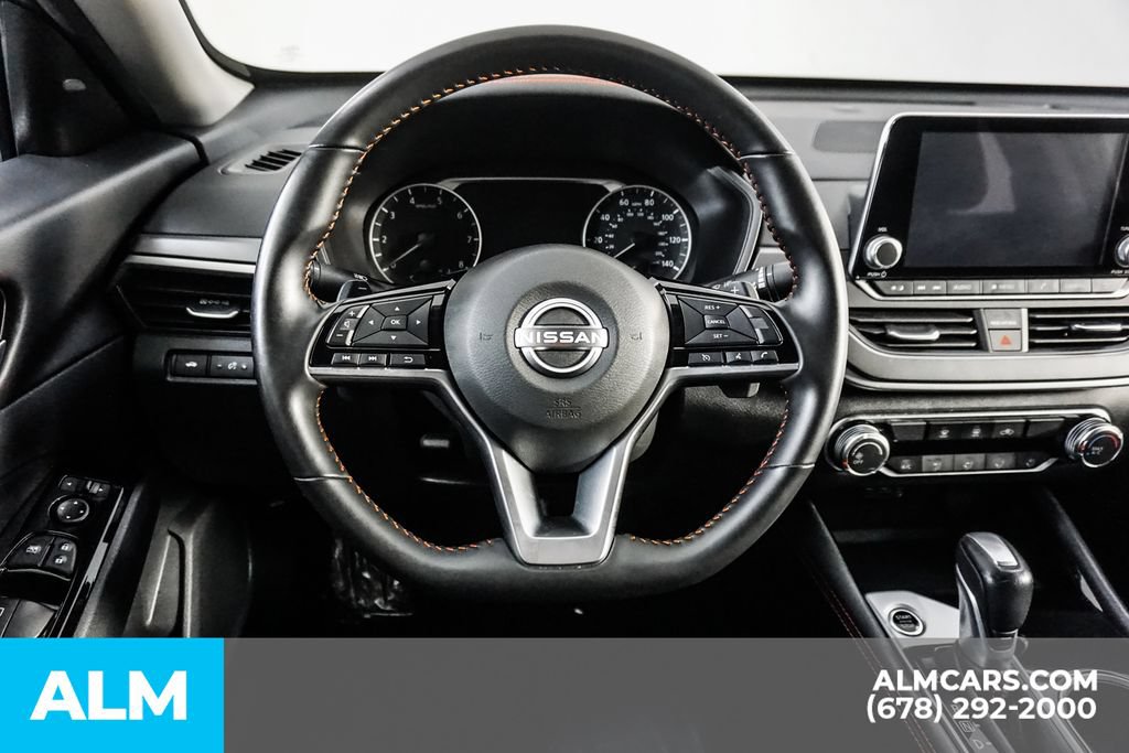 Used 2025 Nissan Altima 2.5 SR FWD image 29