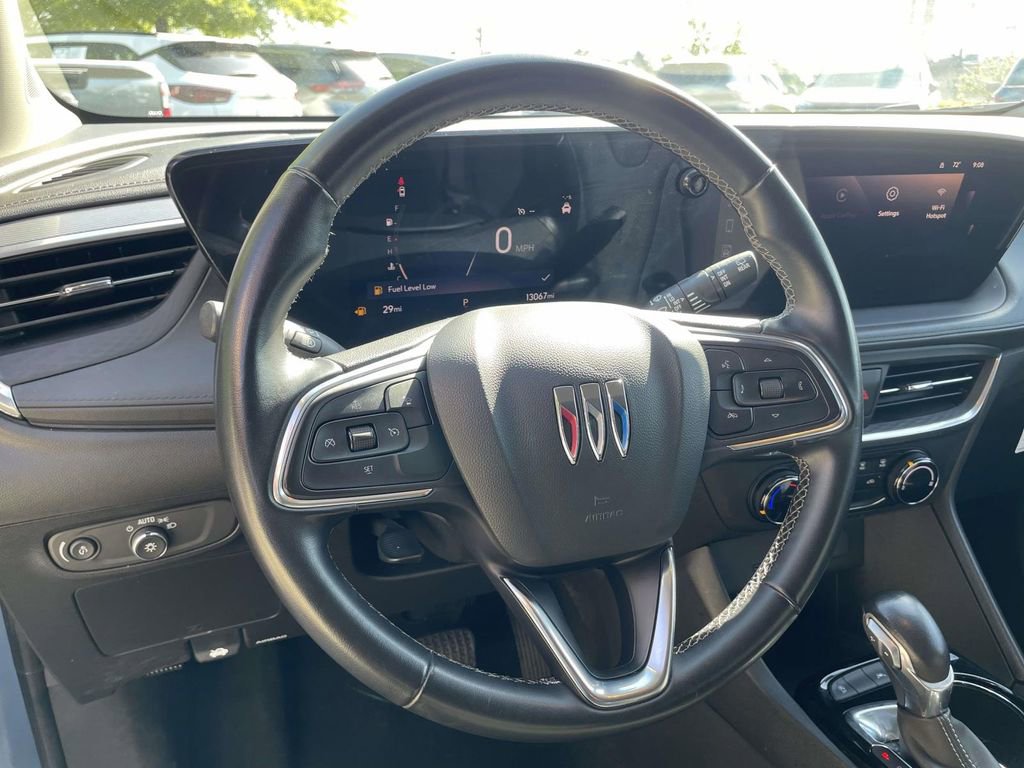 Used 2024 Buick Encore GX Preferred FWD image 18