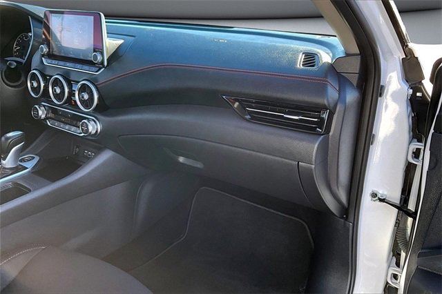 Certified 2025 Nissan Sentra SR image 25