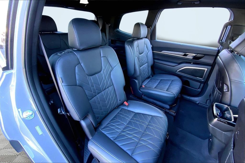 Used 2025 Kia Telluride EX X-Line image 15