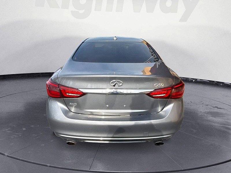 Used 2019 INFINITI Q50 Luxe w/ Essential Package (3.0T Luxe) AWD/4WD image 4
