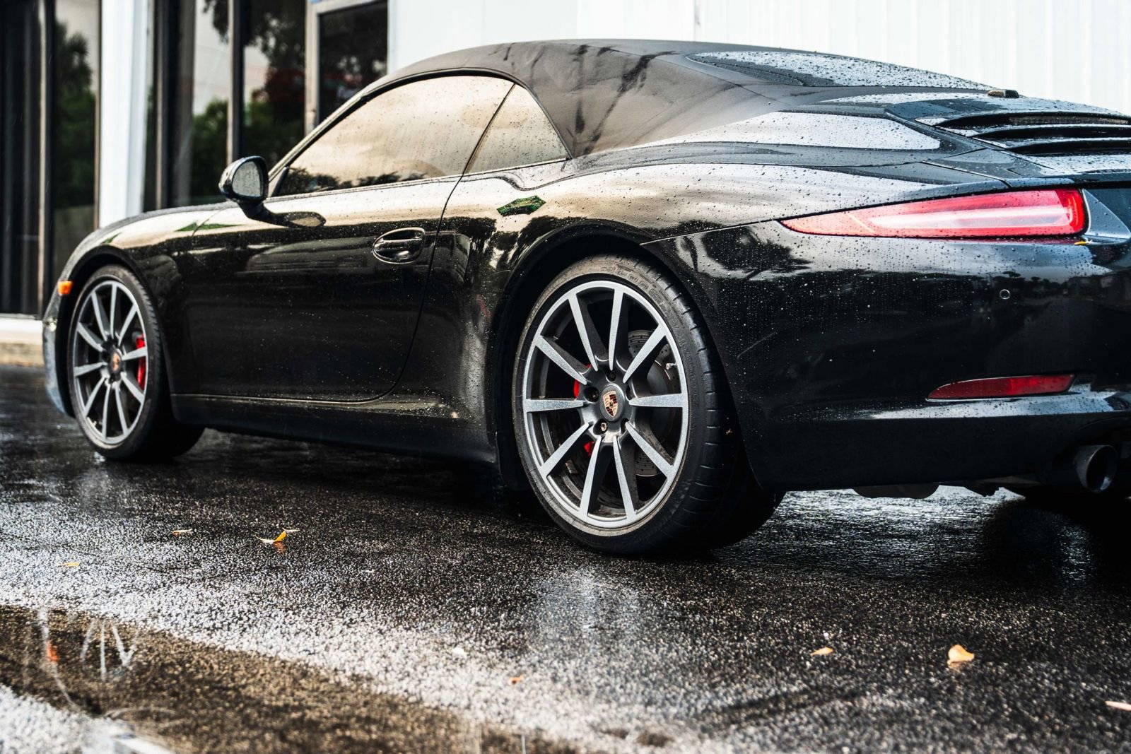 Used 2014 Porsche 911 Carrera S RWD image 5