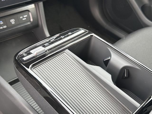 New 2026 Hyundai Tucson Blue SE image 31