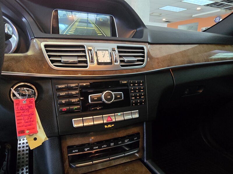 Used 2014 Mercedes-Benz E 350 4MATIC Sedan image 24