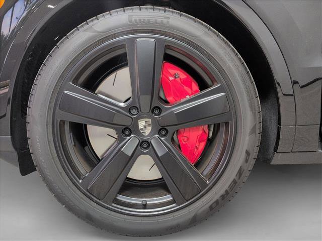 New 2026 Porsche Cayenne Turbo image 10