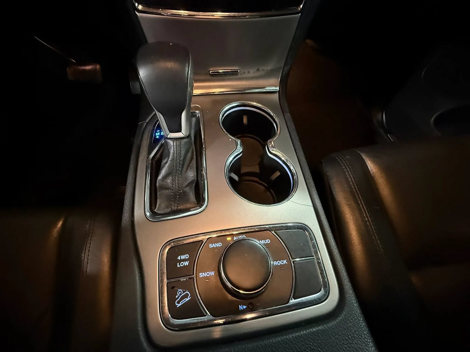 Used 2019 Jeep Grand Cherokee Limited AWD/4WD image 42
