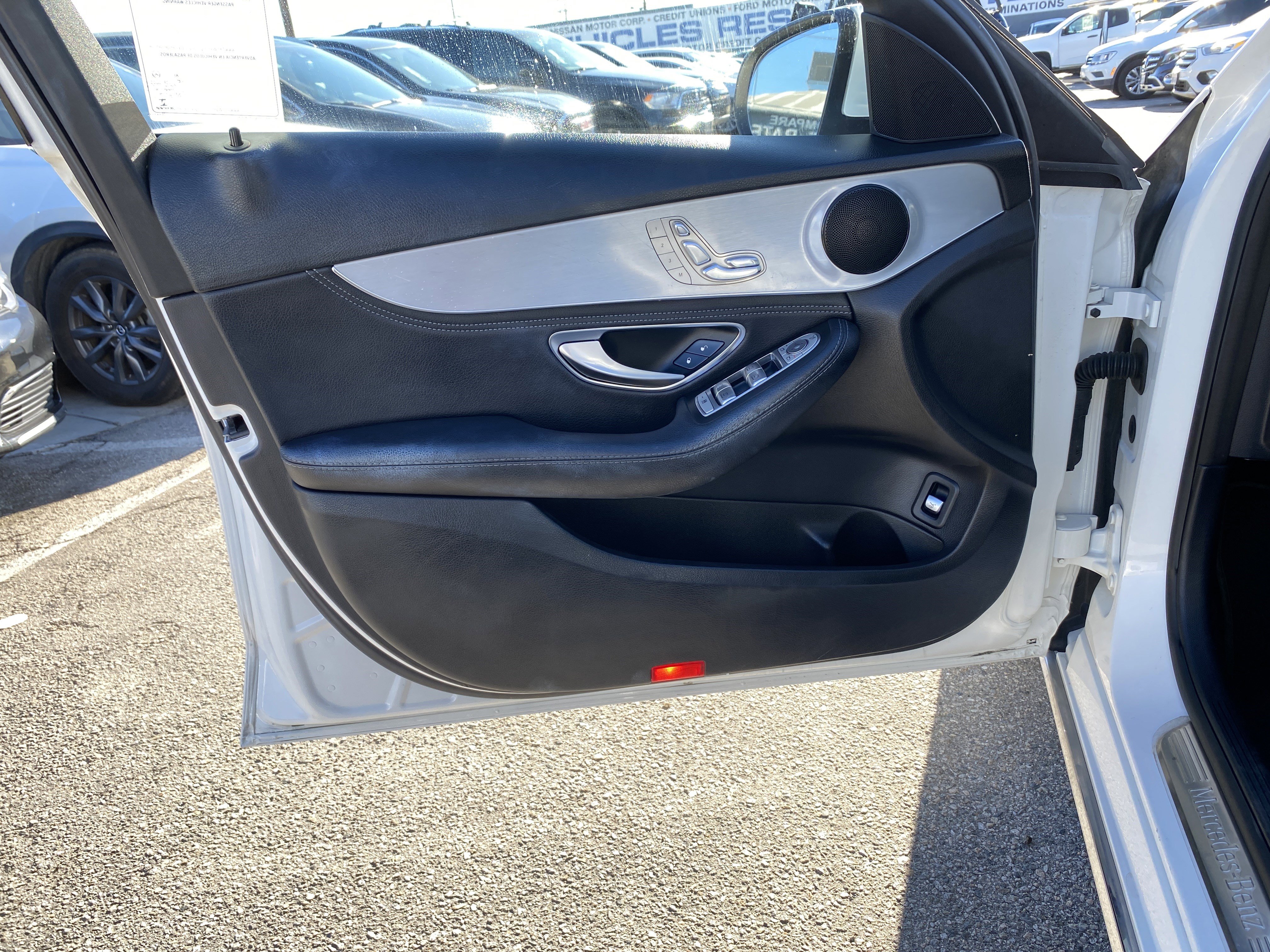 Used 2016 Mercedes-Benz C 300 Sedan image 14