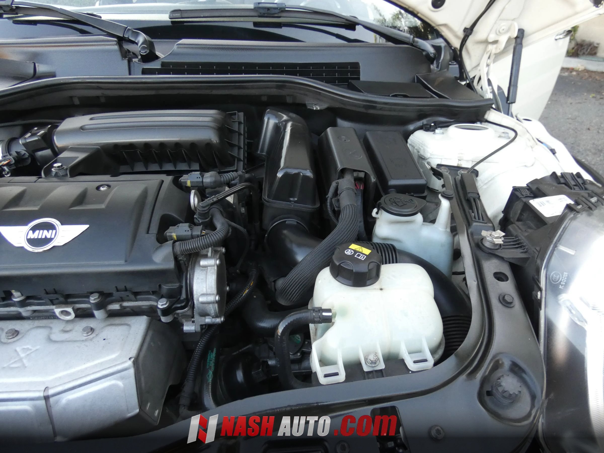 Used 2015 MINI Cooper Convertible FWD image 56