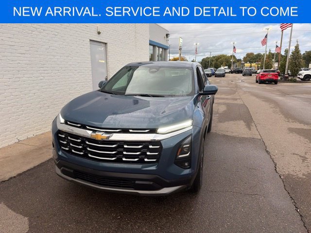 Certified 2025 Chevrolet Equinox LT w/ Safety and Technology Package FWD image 2