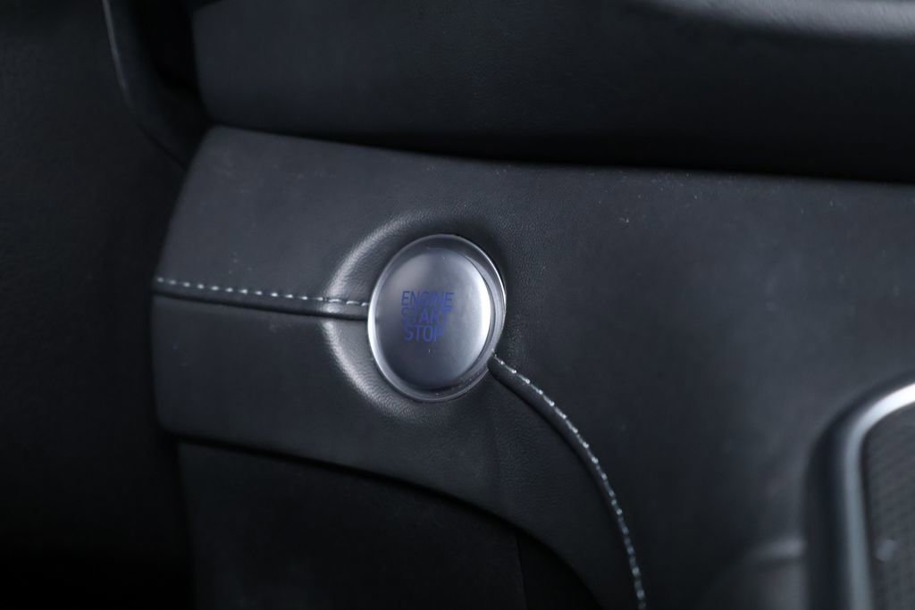 Used 2022 Hyundai Santa Fe Limited image 29