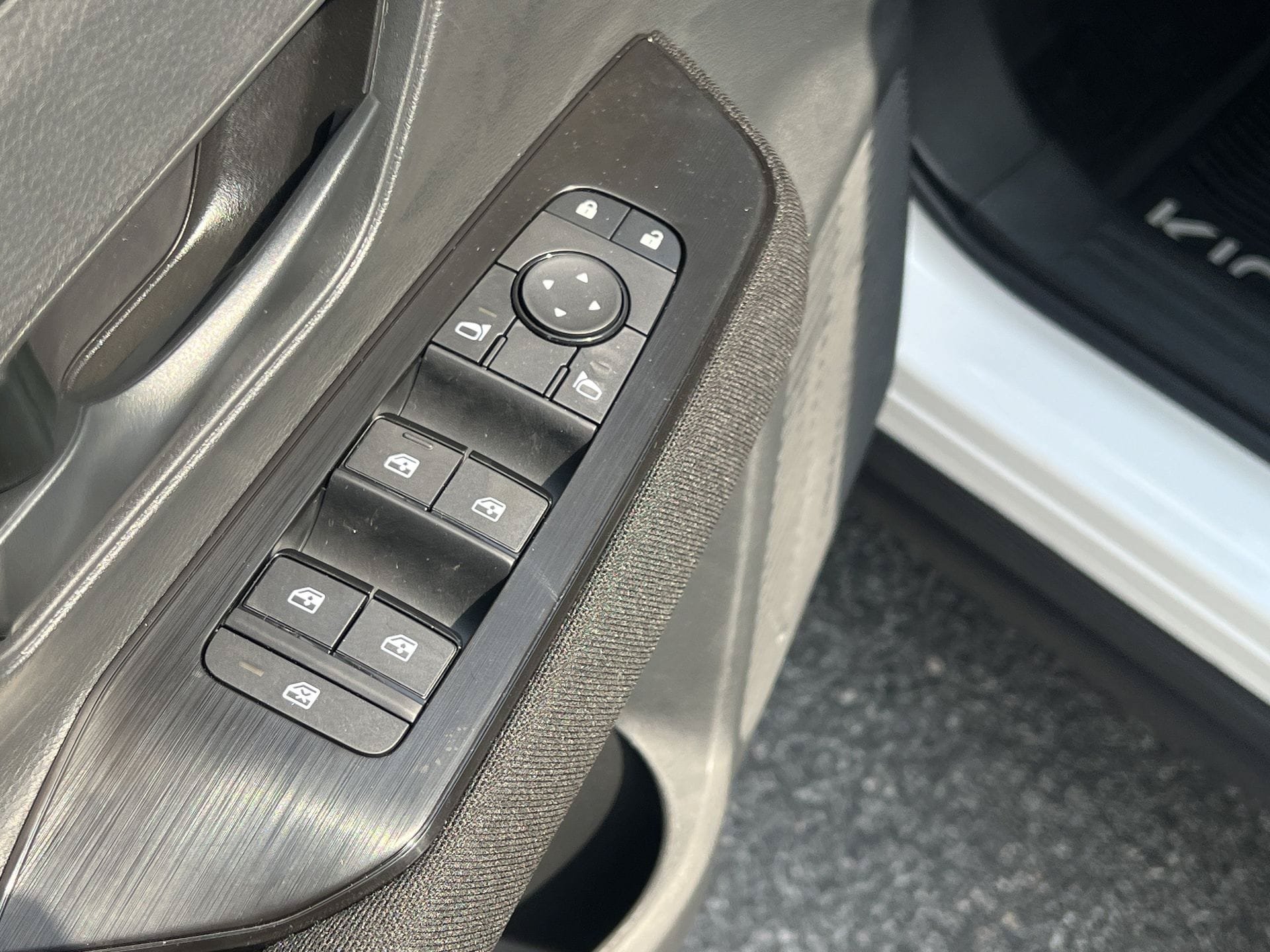 New 2026 Nissan Kicks S FWD image 14