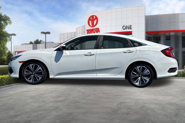 Used 2018 Honda Civic EX-L image 8