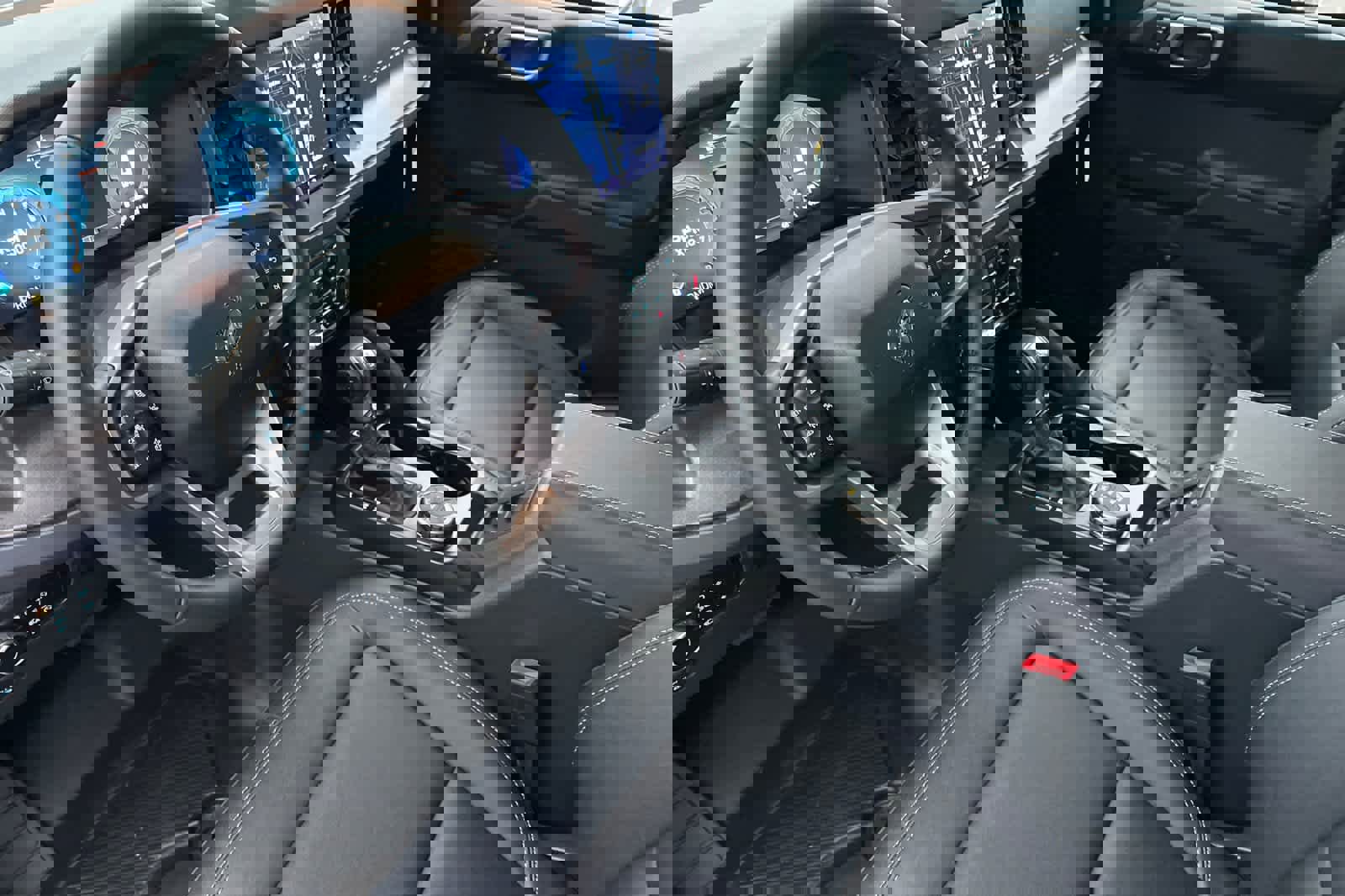 New 2025 Ford Bronco Badlands image 12