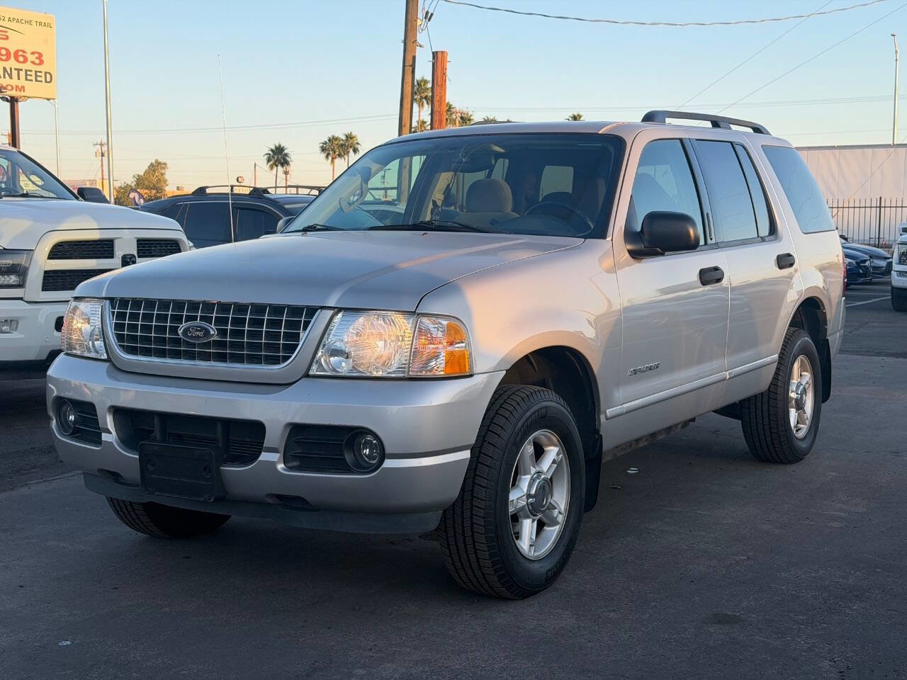Used 2004 Ford Explorer Sport XLT AWD/4WD image 2