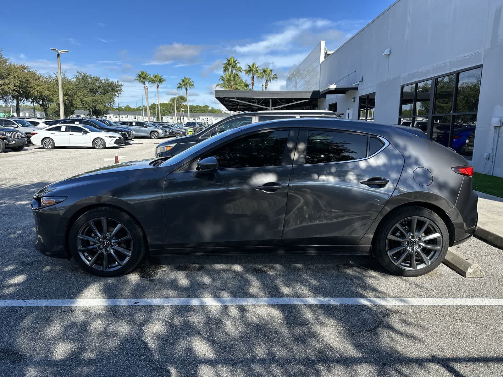 Used 2022 MAZDA MAZDA3 s FWD image 5