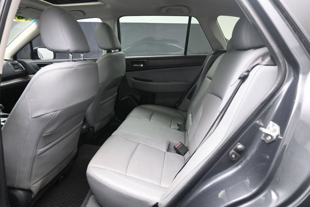 Used 2018 Subaru Outback 3.6R Limited AWD/4WD image 21