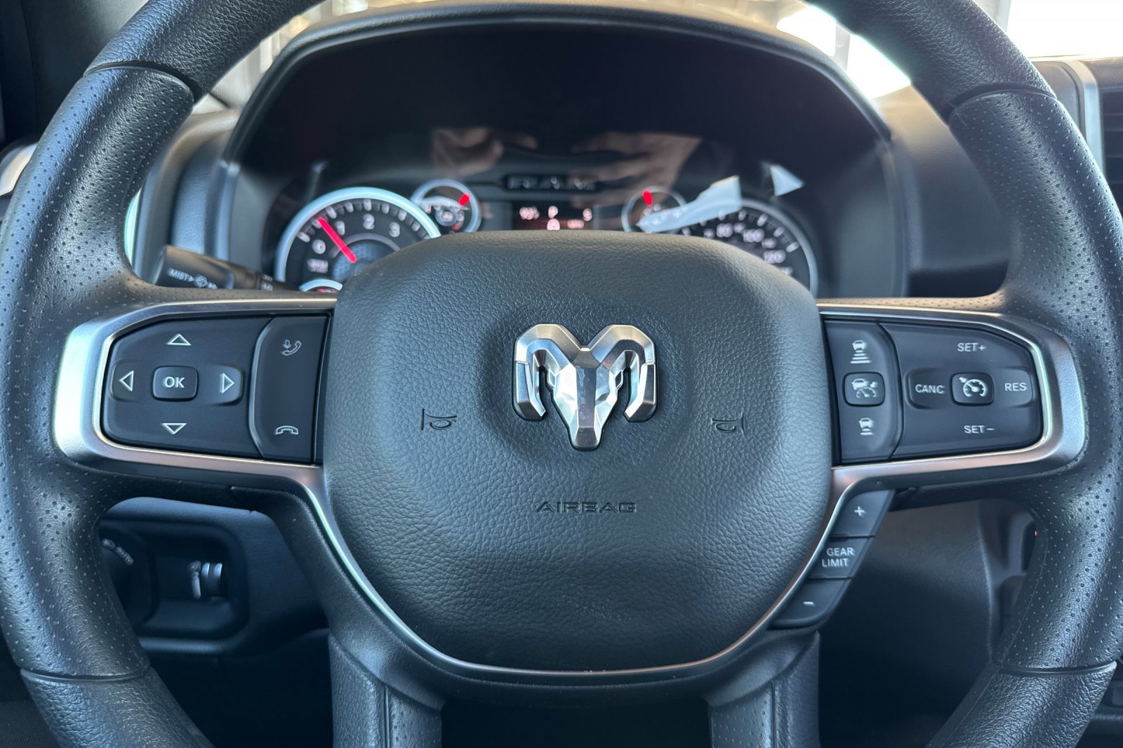 New 2026 RAM 1500 4x4 Crew Cab image 21