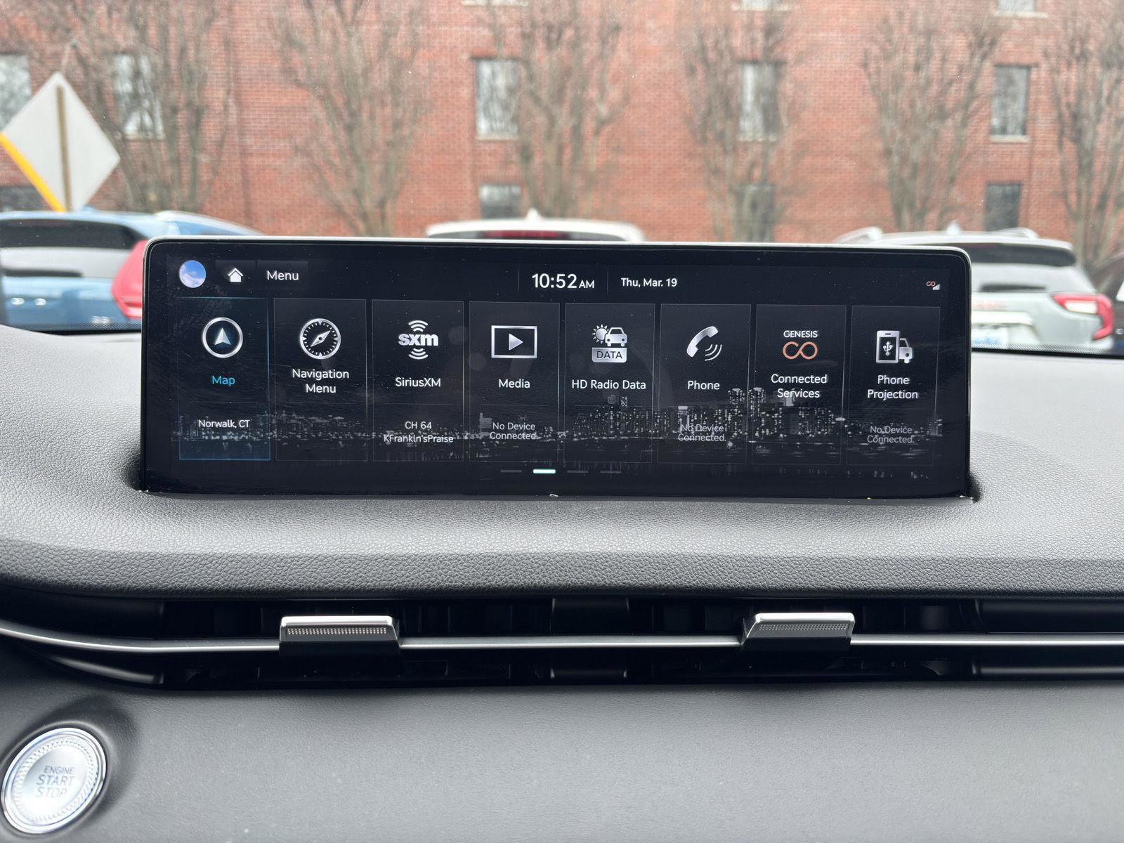 Used 2024 Genesis GV70 2.5T w/ Select Package image 17