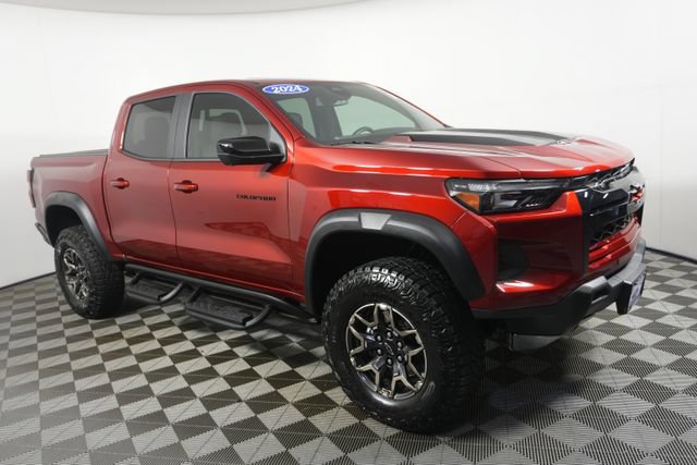 Used 2024 Chevrolet Colorado ZR2 w/ ZR2 Convenience Package III AWD/4WD image 1