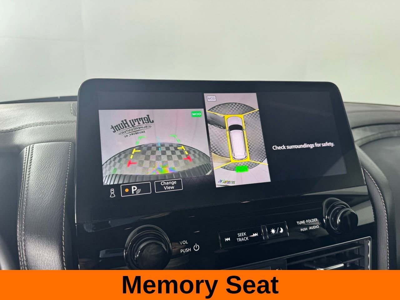 Used 2024 Nissan Armada Platinum w/ Captain's Chairs Package image 19