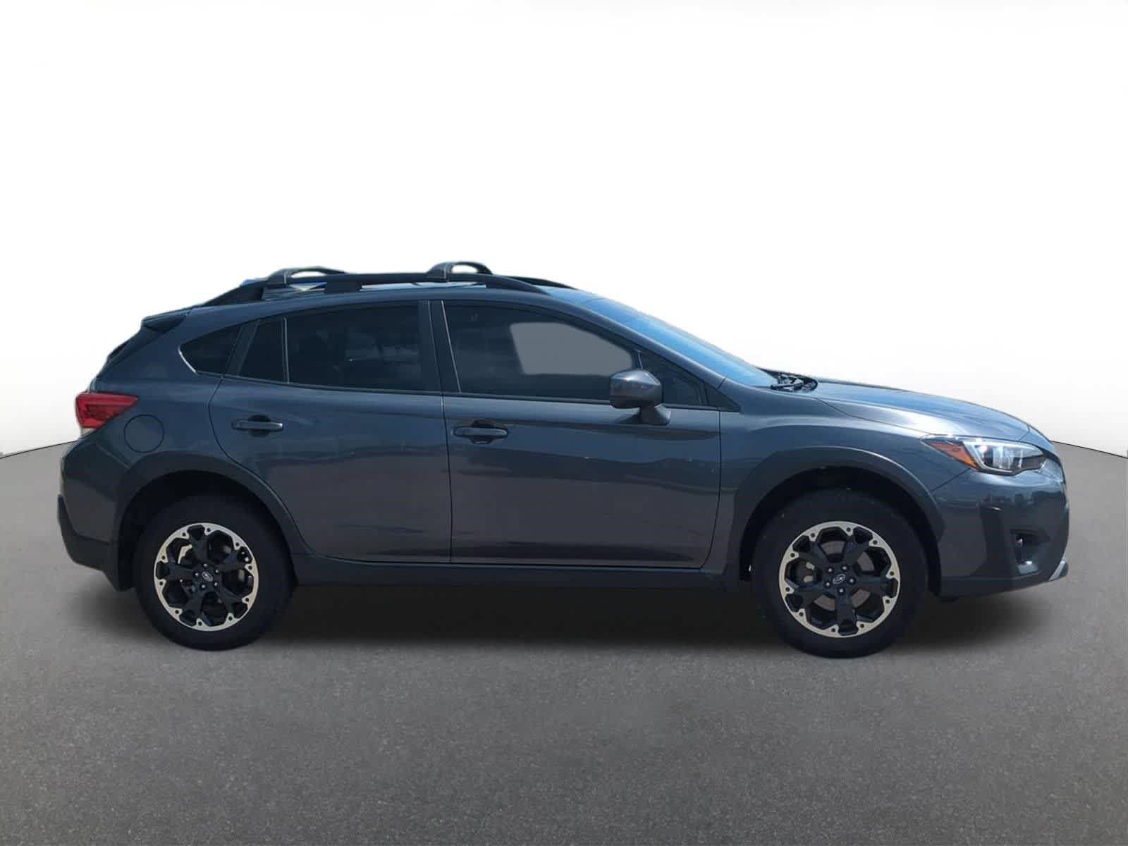 Used 2022 Subaru Crosstrek 2.0i Premium w/ Moonroof Package AWD/4WD image 7