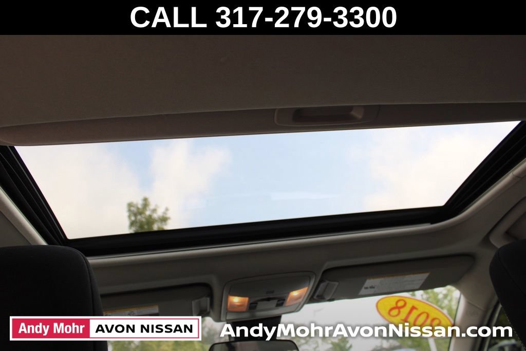 Used 2018 Toyota RAV4 XLE w/ Plus Extra Value Package AWD/4WD image 27
