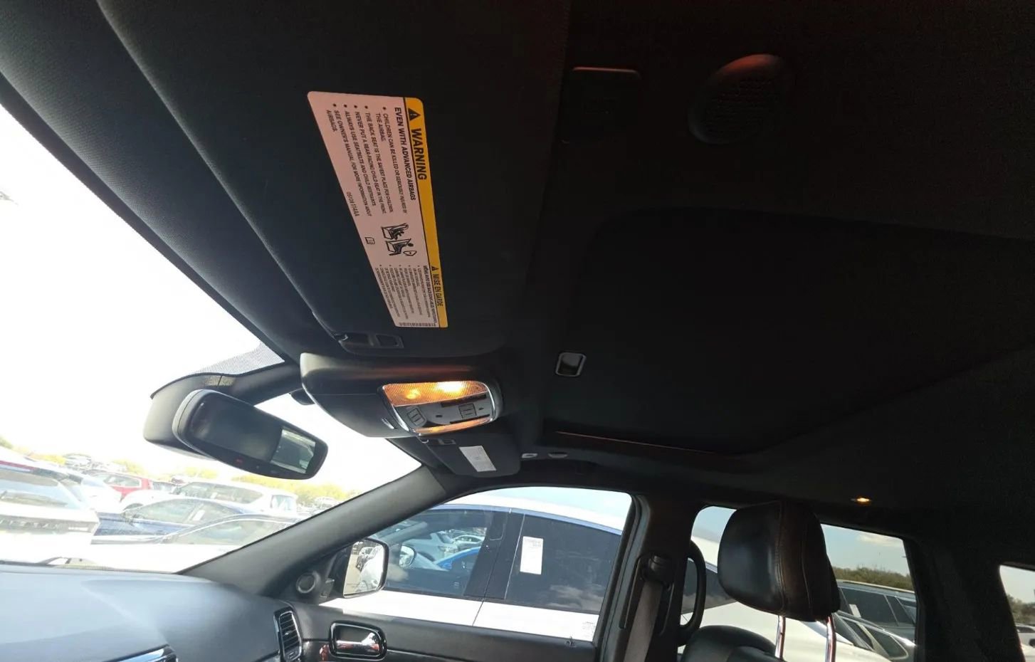 Used 2019 Jeep Grand Cherokee Trailhawk image 39