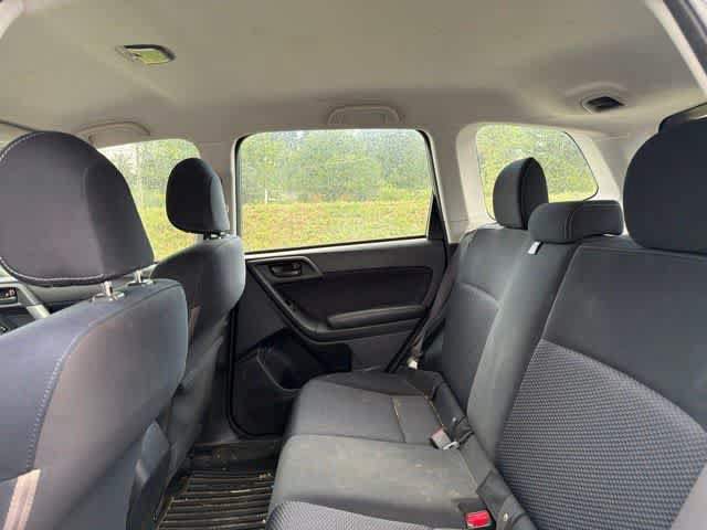 Used 2017 Subaru Forester 2.5i w/ Alloy Wheel Package AWD/4WD image 15