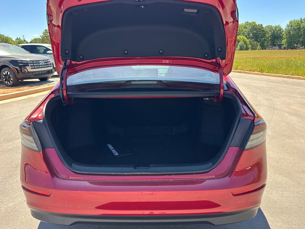 Used 2025 Honda Accord LX image 18