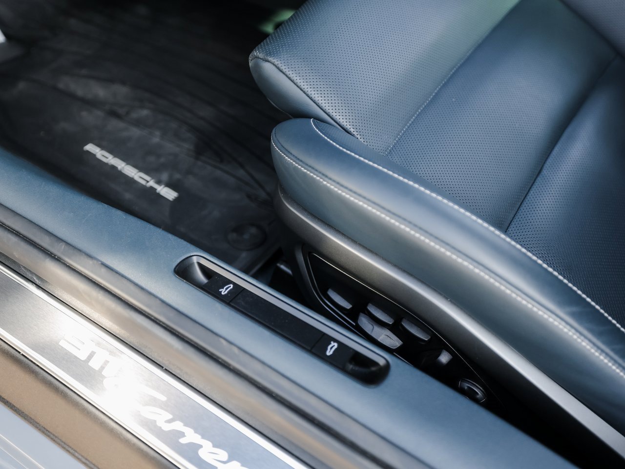 Certified 2024 Porsche 911 Carrera S image 14