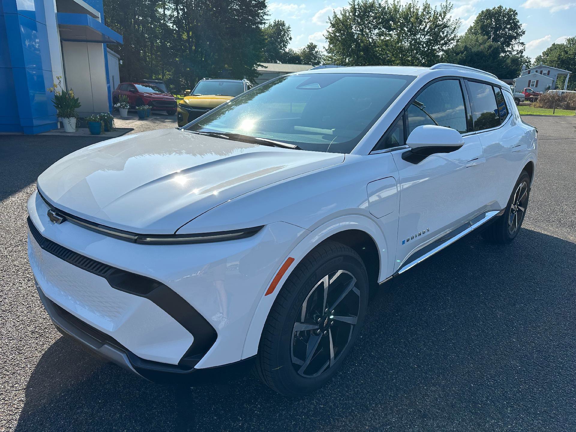 New 2025 Chevrolet Equinox EV LT