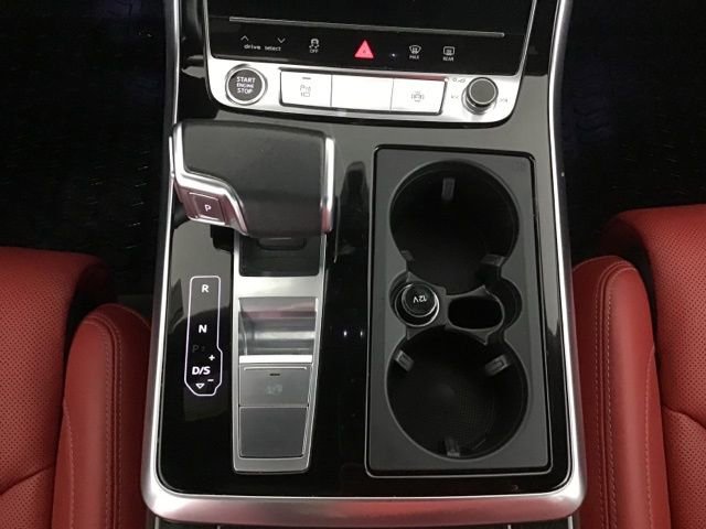 Used 2021 Audi Q8 Prestige image 14