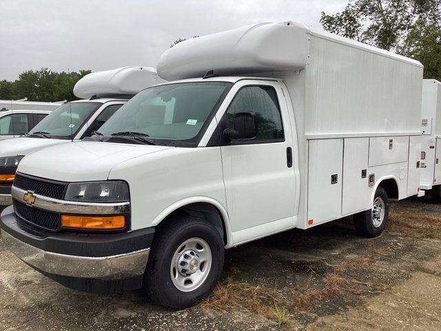 New 2025 Chevrolet Express 3500 w/ Power Convenience Package