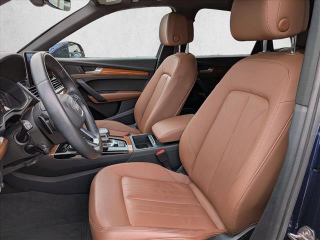 Used 2022 Audi Q5 2.0T Premium w/ Convenience Package AWD/4WD image 16