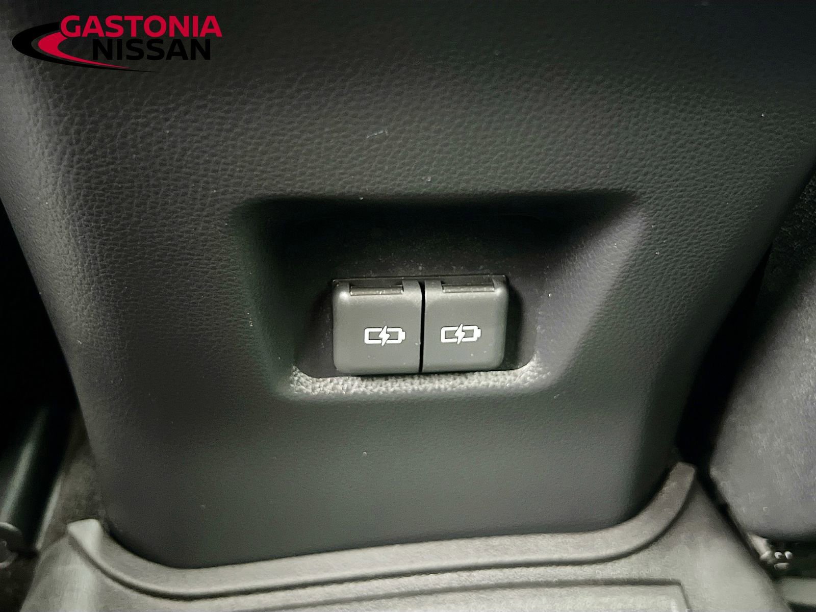 Used 2022 Toyota RAV4 XSE image 34