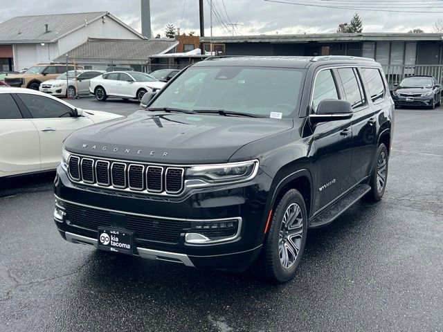 Used 2024 Jeep Wagoneer L Series II w/ Flexible Seating Group image 5