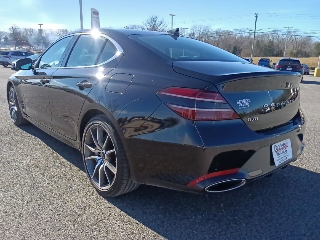 Used 2025 Genesis G70 2.5T image 5