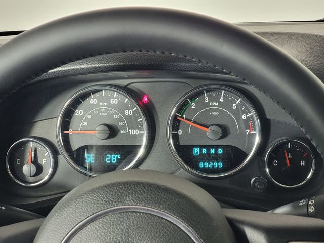 Used 2013 Jeep Wrangler Unlimited Sport image 27