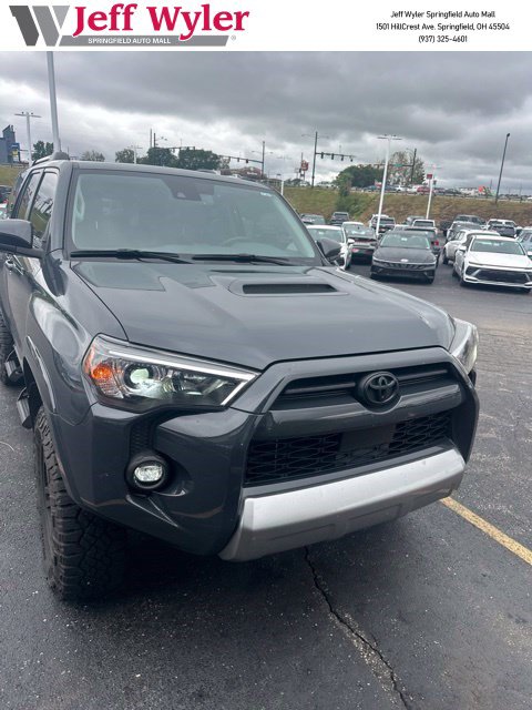 Used 2024 Toyota 4Runner TRD Off-Road Premium w/ Moonroof Package AWD/4WD image 1