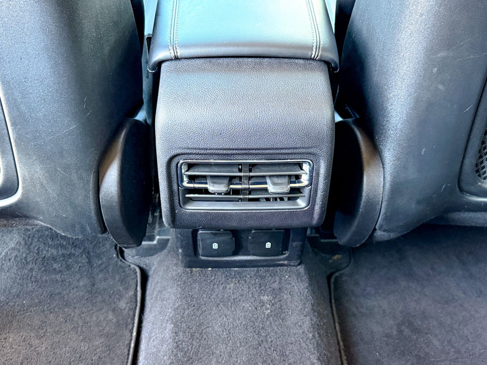 Used 2023 Lincoln Corsair AWD w/ Equipment Group 101A image 21