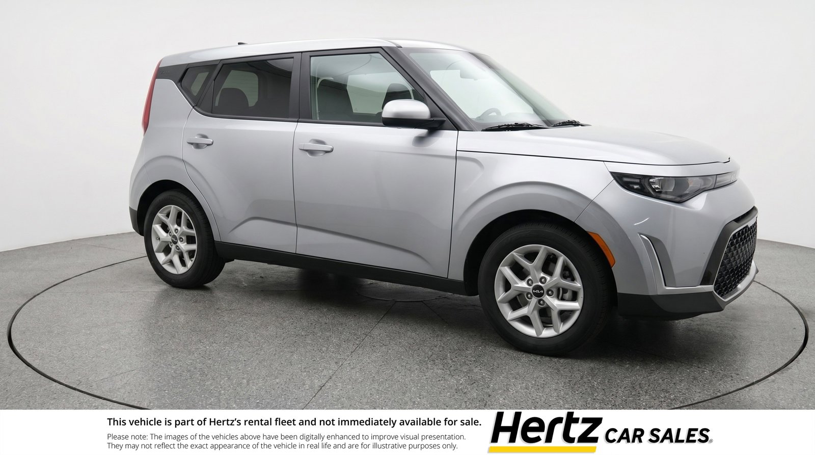 Used 2025 Kia Soul LX w/ LX Technology Package FWD image 1